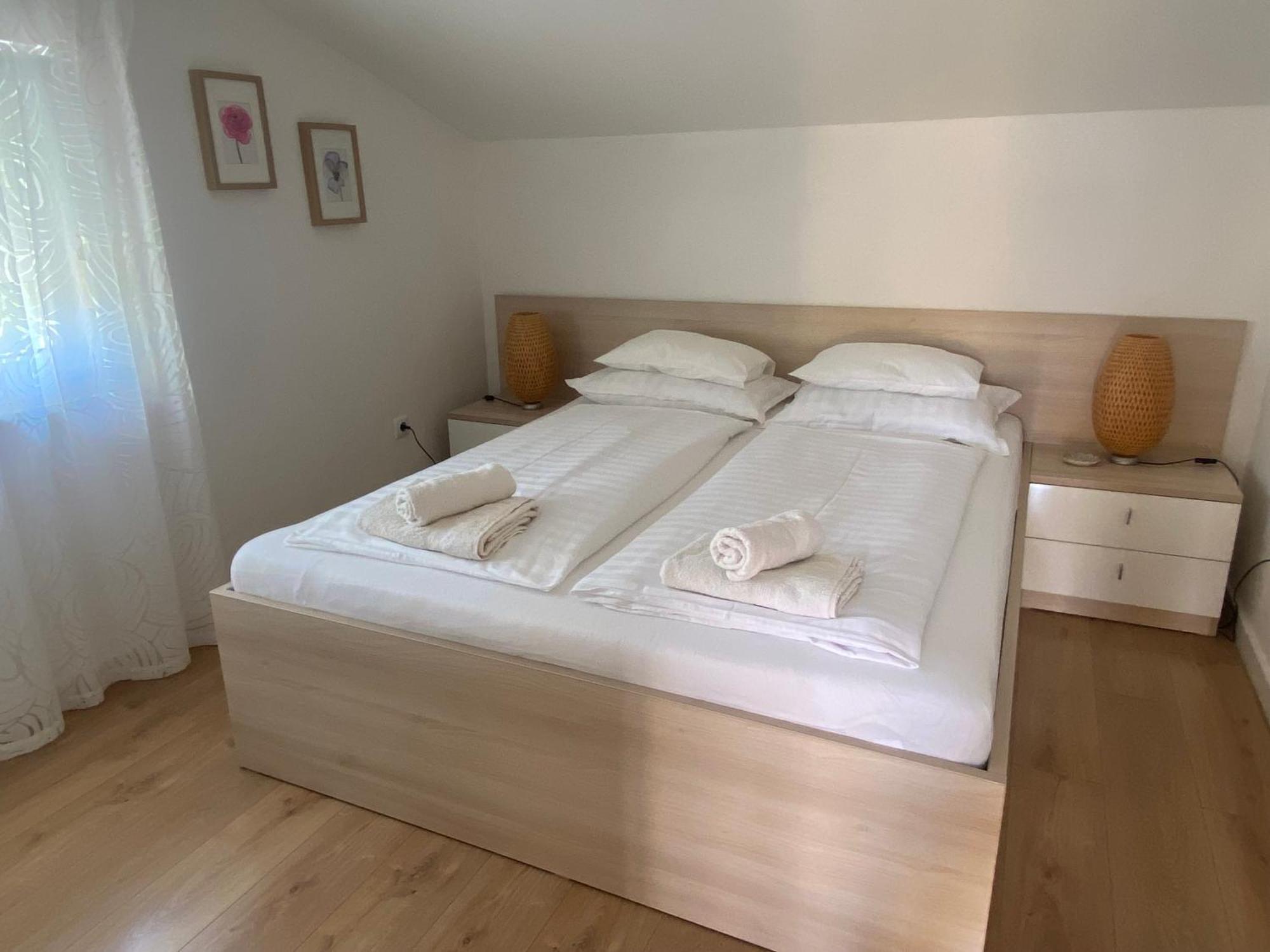 Dani 3* Baška