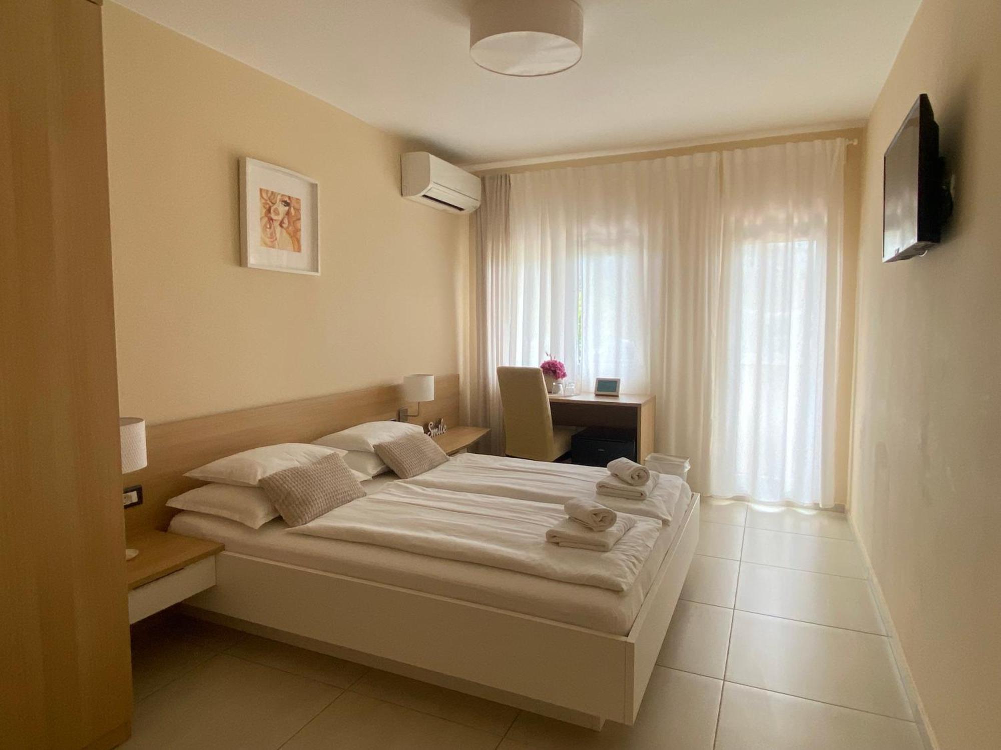Dani Bed & Breakfast 3*